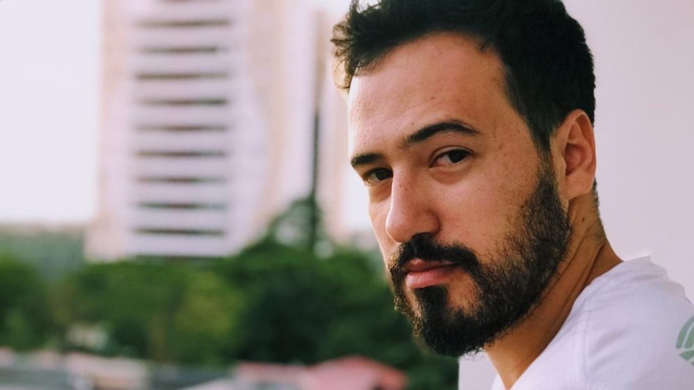 Is Jojoba Oil Good For Beards? Benefits and Beard Tips Beard Hair Guide